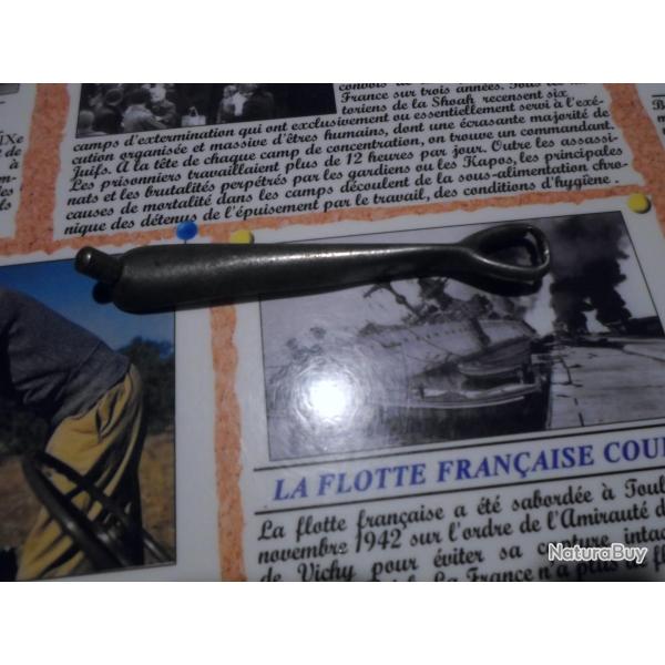 CURETTE POUR NETTOYAGE MAUSER CE N'EST PAS UNE PIECE D'ARME