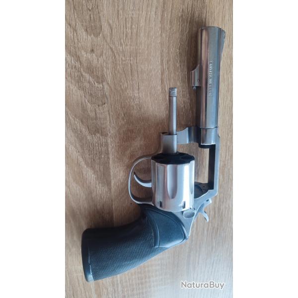 Revolver Smith et Wesson mod 64 en .38SP