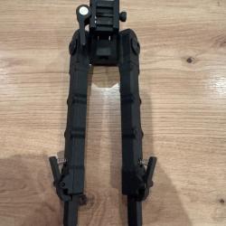 Bipied tactique V9