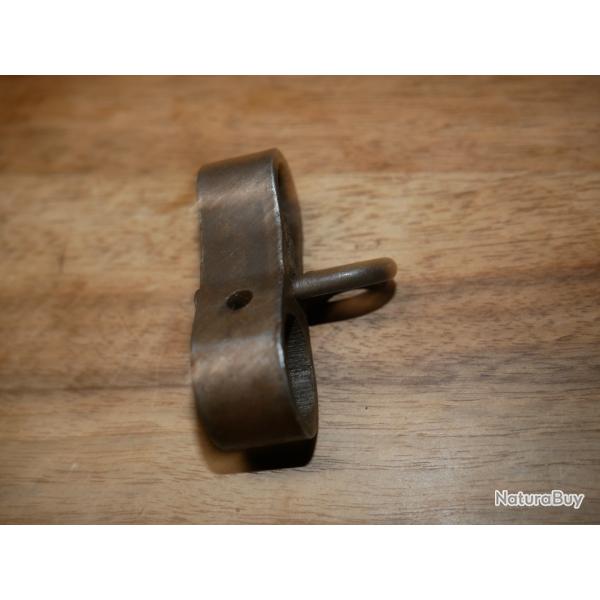 Guidon de PM MAT 49 avec son crochet porte bretelle