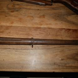 F&ucirc;t avec ses grenadi&egrave;res et embouchoir de carabine LEBEL SCOLAIRE