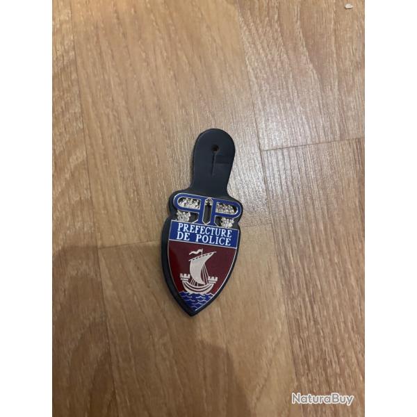 Pucelle m�daille pr�fecture police