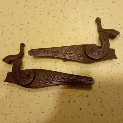 Jeu de platines pour fusil de chasse &agrave; percussion.