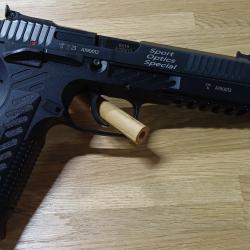 PISTOLET ARMA ZEKA AZ-P1 SPORT OPTICS SPECIAL 9X19