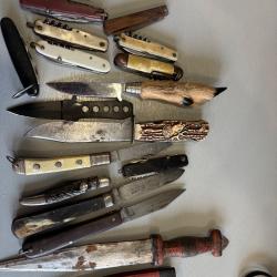 Lots couteaux ancien