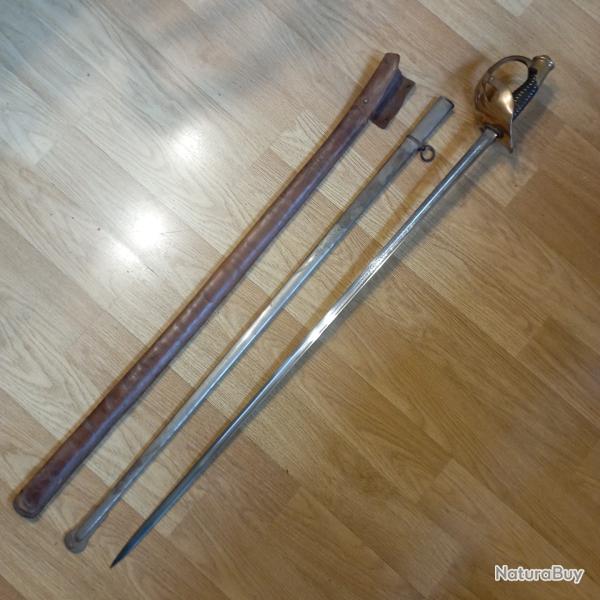 Rare sabre 1896 de S/Off de cavalerie avec la lame grav�e en 1899 .