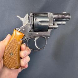 REVOLVER BULLDOG BELGE cal.380