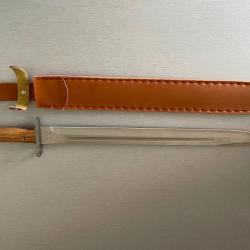 ba&iuml;onnette AK47 moyen orient