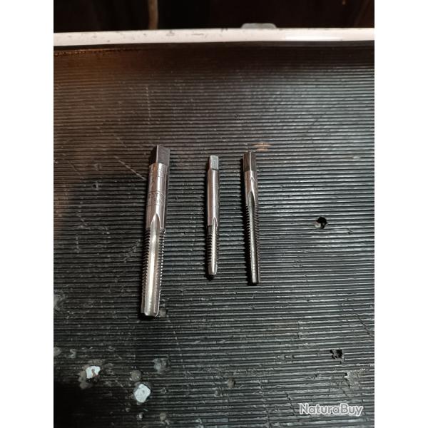 Rare anciens tarauds arm�e anglaise