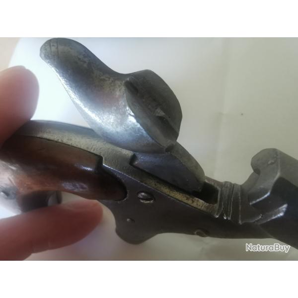 Pistolet de cycliste ann�es 1900 � restaurer.