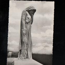 m&eacute;morial canadien de vimy figure h&eacute;roique du canada cpsm