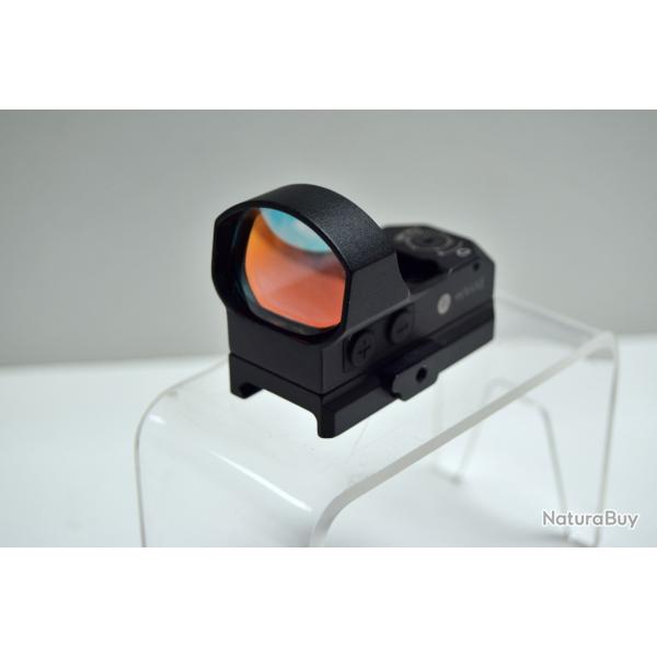 Point-Rouge Hawke Reflex 'Wide View' Weaver