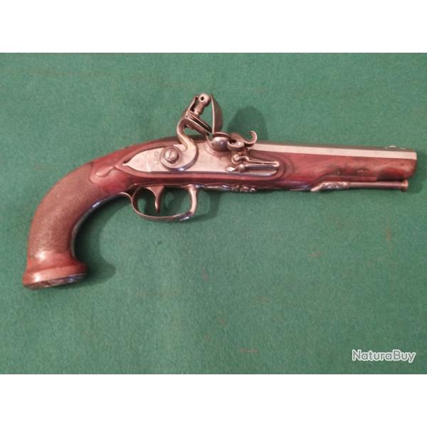 Pistolet Fran�aise Silex  d�Officier  , manufacture civil du Directoire.