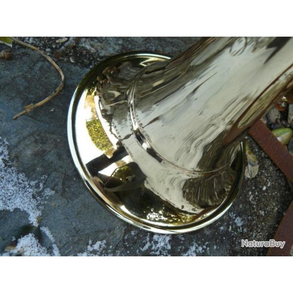 TROMPE  MILLIENS � Pavillon  de 35 cm