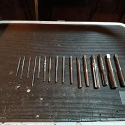 Lot tarauds fin  imp&eacute;rial us anglais