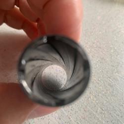 Chock Ray&eacute; avec sa cl&eacute; &agrave; chocks de marque GEMINI pour calibre 12 de marque Yildiz