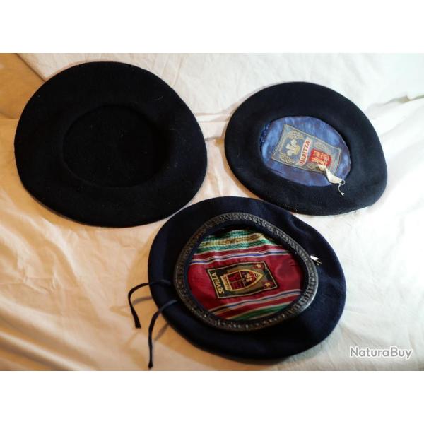 TROUPES OCCUPATION collection COURNOL lot de 3 b�rets dont insigne m�tallique - WWII