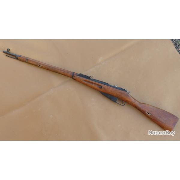 MOSIN NAGANT Mod 91/30, Cal 7.62x54R, Izhevsk 1942( A68.  10 )