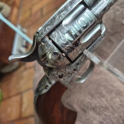 Magnigique Colt finement grave?8 par "Harris" comme neuf, jamais tire?, collection prive americaine