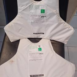 Ench&egrave;re lot de 2 plaques balistiques 3a contre les armes de poings et les lames 47x30 cm