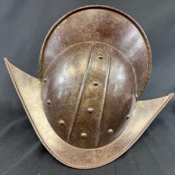 morion &agrave; haute cr&ecirc;te armure