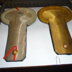 ANCIENNES EPAULETTES DE GENDARERIE