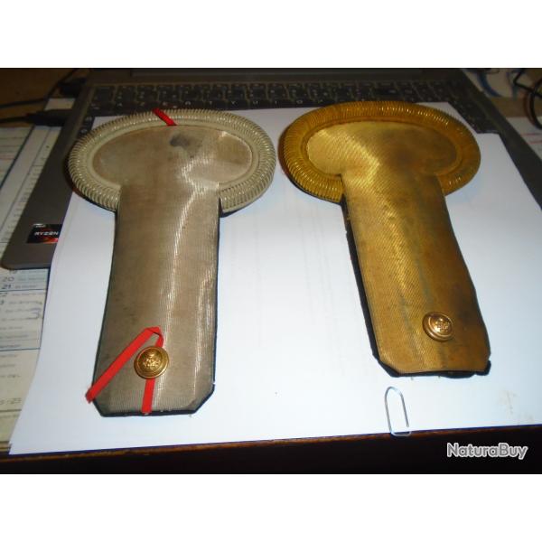 ANCIENNES EPAULETTES DE GENDARERIE