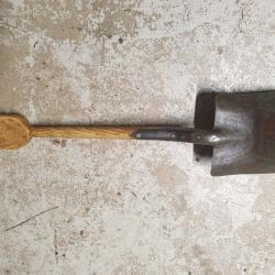 Pelle de parc am&eacute;ricaine 1917, article de terrain (223.M)