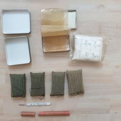 Lot pansements Fran&ccedil;ais et allemand post WW2 pour boite 1&egrave;re urgence (230.M.10OR)