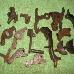 LOT N&deg;3 PETITES PIECE PISTOLET DIVERS ET VARIE MAB