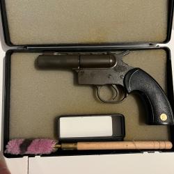 Pistolet SAPL GC27 calibre 12/50 - &Eacute;tat neuf - Complet