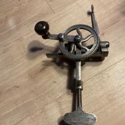 Ancien sertisseur rare manufrance roue