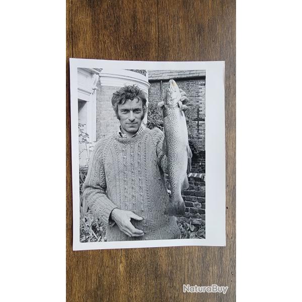 PHOTO PECHEUR A LA MOUCHE