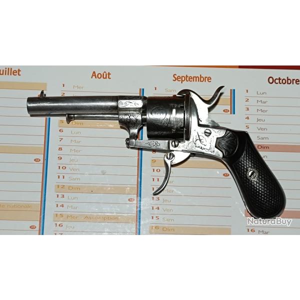 R�volver a broche style Lefaucheux