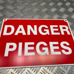 Panneau danger pieges akilux 26 x 20cm