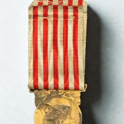 (51.006) M&eacute;daille comm&eacute;morative fran&ccedil;aise de la Grande Guerre