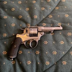 Revolver chamelot delvigne