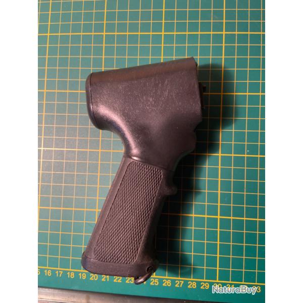 Poign�e pour fusil � pompe REMINGTON 870