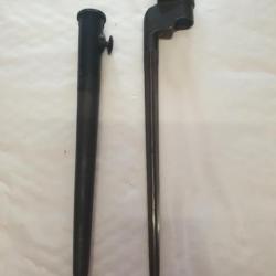 Ba&iuml;onnette clou  GB crusiforme ORIGINALE  A25(1)