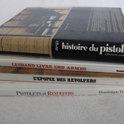 Lot livres pistolets et r&eacute;volvers