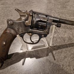Revolver modele 1892