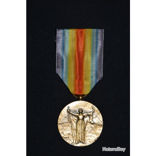 MEDAILLE INTERALLIEE DE LA VICTOIRE-MODULE DE CHARLES- GRANDE GUERRE 1914/1918