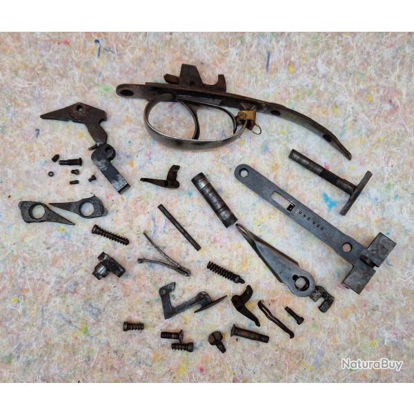 Lot de pi�ces pour Manufrance Robust 222 cal 16