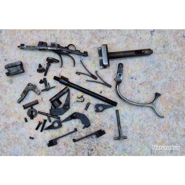 Lot de pi�ces pour Gaucher juxtapos� cal 16