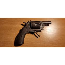 Revolver British Bull Dog