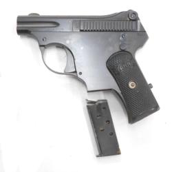 Rare pistolet Pfannl "Erika" calibre 4,25mm Cat&eacute;gorie D