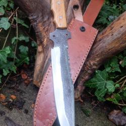 Couteau de Gaucho Argentin Bowie Lame Acier Carbone 1075 Etui Cuir Manche Bois Fabric Artisanale