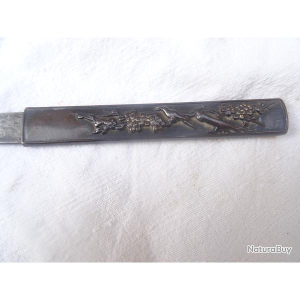 j-301)   vrai kozuka sign� = pour sabre  japonais
