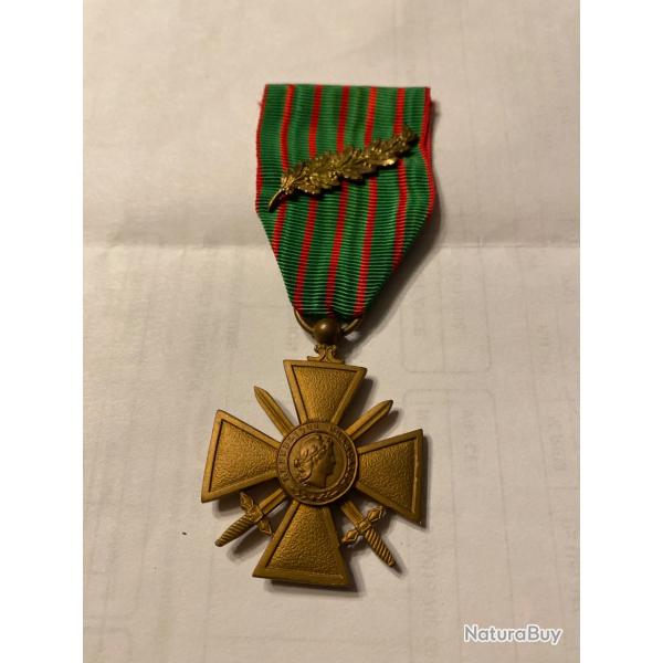 Magnifique croix de guerre 14/18 avec palme