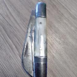 Couteau collection quatre pi&egrave;ces parapluie a lepreuve